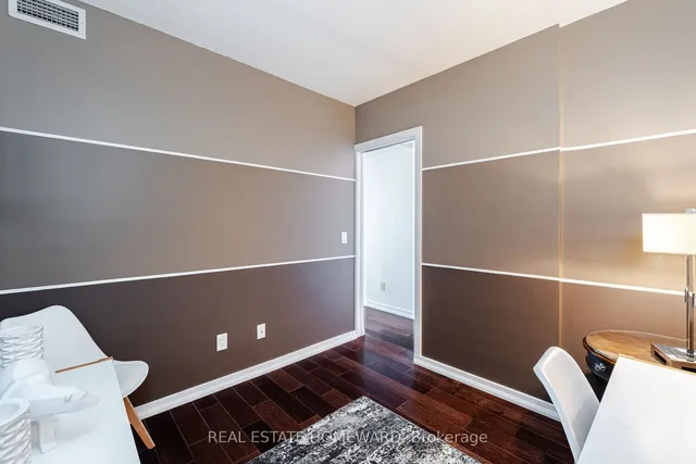 Additional image 34 of 218 Queens Quay Unit 406