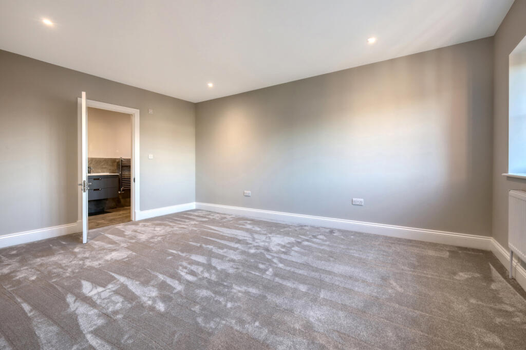 Additional image 28 of Perry Street, Billericay, CM12