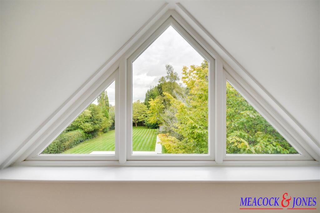 Additional image 31 of Ridgeway, Hutton Mount, Brentwood