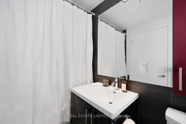 Additional image 17 of 39 Sherbourne St Unit 801