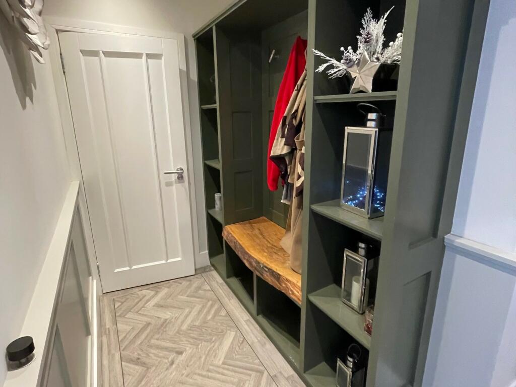 Additional image 12 of Oakview, Mill Lane, Hook End, Brentwood, Essex CM15 0PP