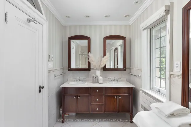 Additional image 17 of 95 The Kingsway