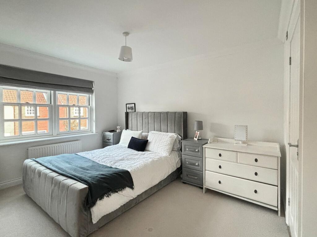 Additional image 8 of Old Ferry Road, Wivenhoe, Colchester, CO7