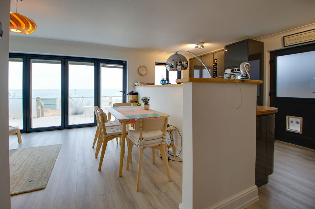 Additional image 9 of Eastern Promenade, Point Clear Bay, Essex, CO16