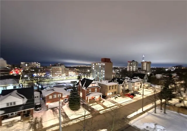 Additional image 19 of 81 Church St Unit 603