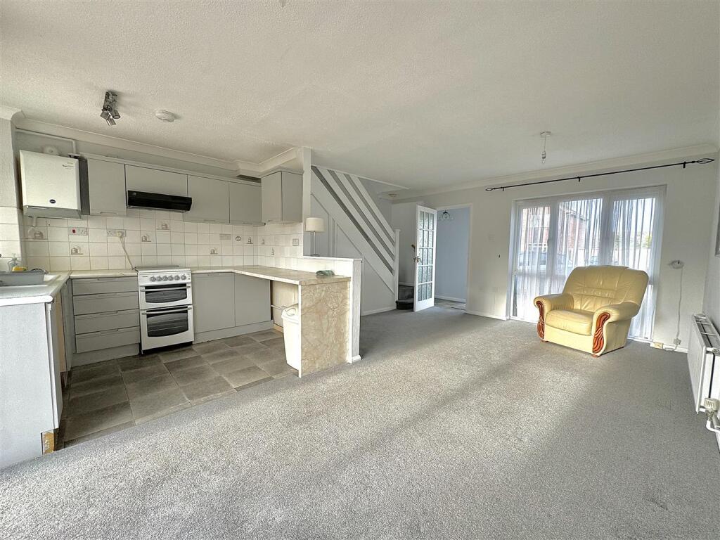 Additional image 3 of Maple Way, Burnham-On-Crouch