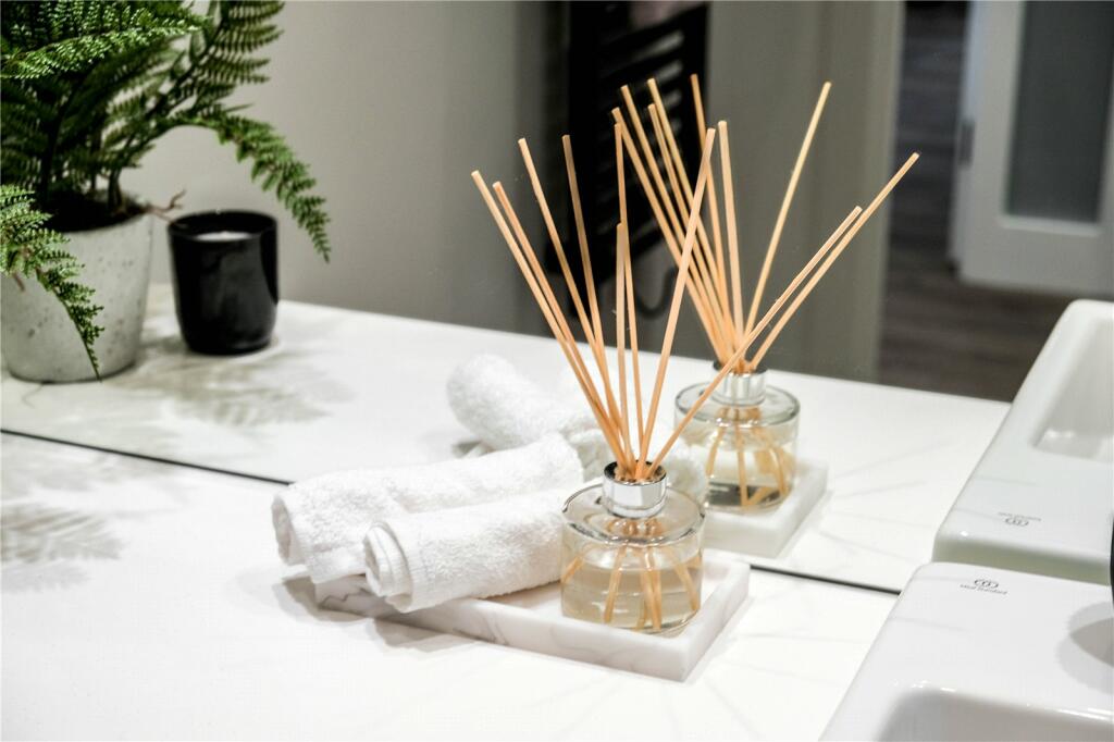 Additional image 13 of Station Road, Croydon, CR0