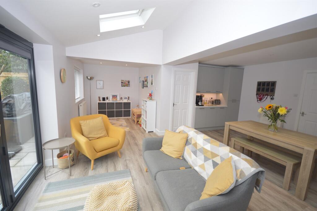 Additional image 4 of Leyfields, Rayne, Braintree, CM77