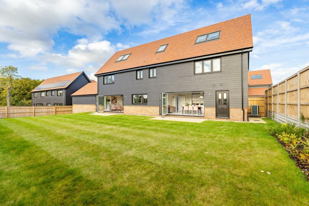 Additional image 4 of Bardfield Road, Thaxted, Dunmow