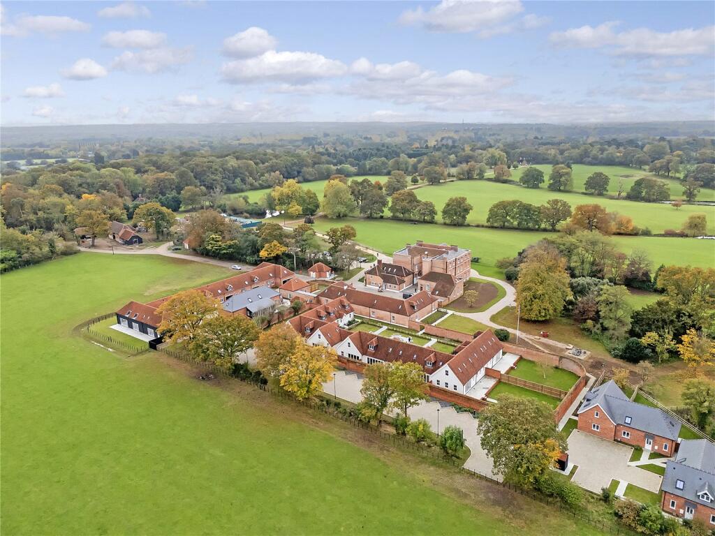 Additional image 13 of Brizes Park, Ongar Road, Kelvedon Hatch, Brentwood, CM14