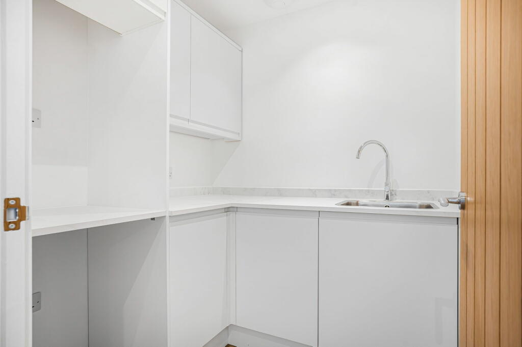 Additional image 11 of Boundary Road, Bishop's Stortford, CM23 5LE