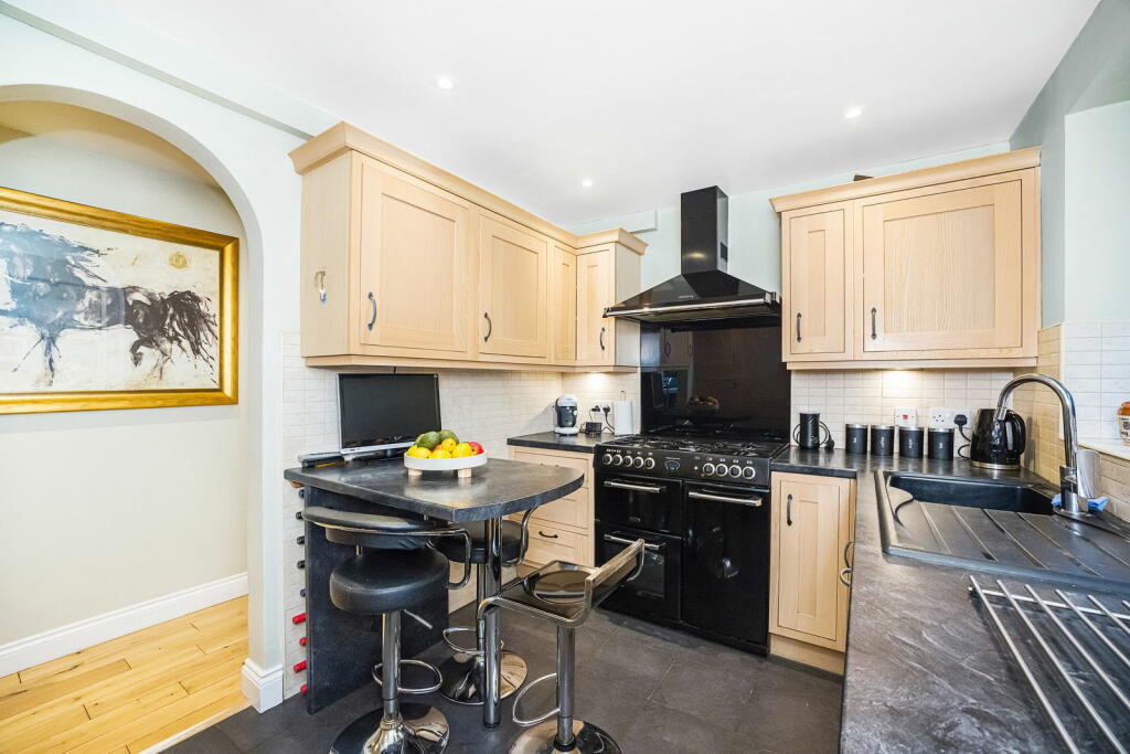 Additional image 5 of Shelley Close, Ongar, CM5