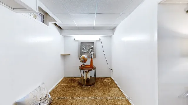 Additional image 33 of 27 Granada Cres