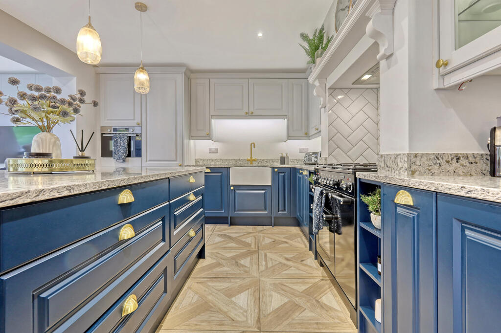 Additional image 10 of Whadden Chase, Ingatestone, CM4