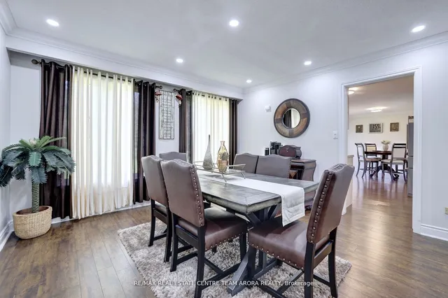 Additional image 10 of 14 Huttonville Dr