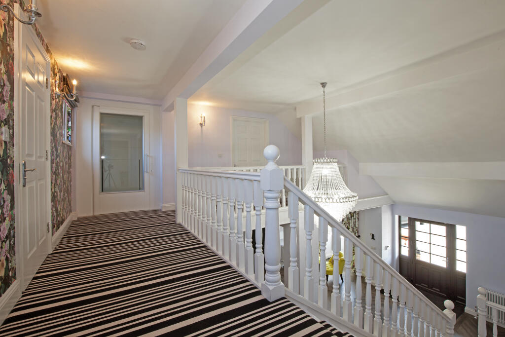 Additional image 31 of Glebe Road, Ramsden Bellhouse, Billericay