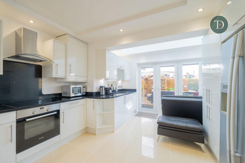 Additional image 7 of Chester Road, Whitby, Ellesmere Port, CH66