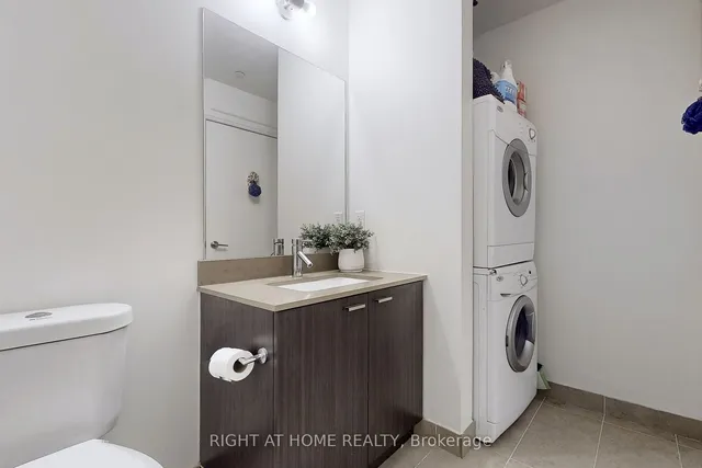 Additional image 22 of 30 Roehampton Ave Unit 1506