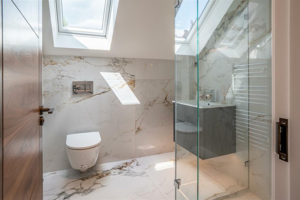 Additional image 45 of Broomhills Chase, Little Burstead, Billericay