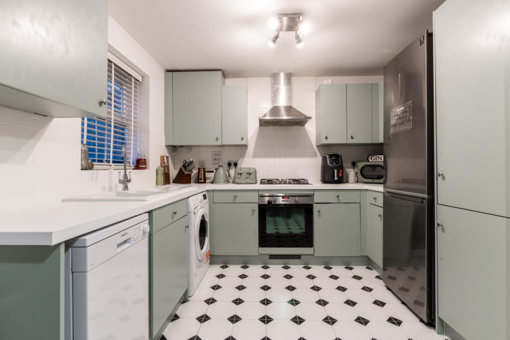 Additional image 5 of Felstead Crescent, Stansted, Essex, CM24