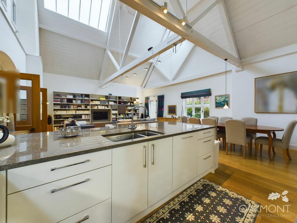 Additional image 5 of Flat , Myers Court, The Galleries, Warley, Brentwood