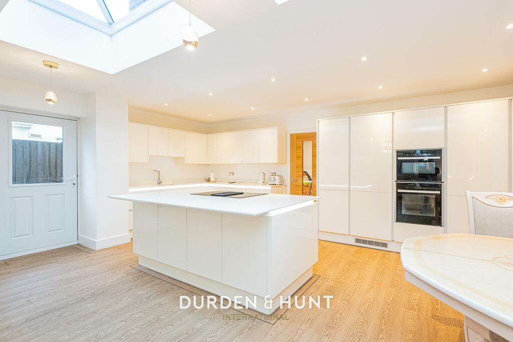 Additional image 6 of Hook End Road, Hook End, CM15