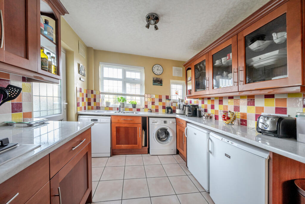 Additional image 12 of Greenway Gardens, Croydon