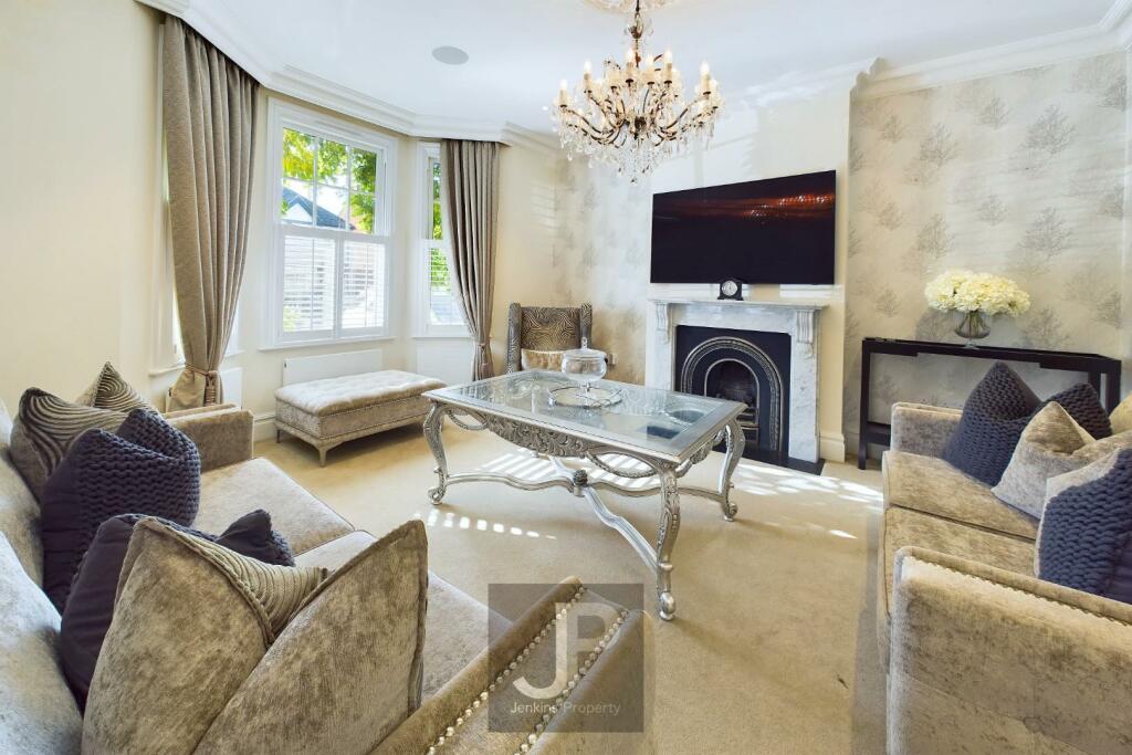 Additional image 31 of Robin Hood Road, Brentwood