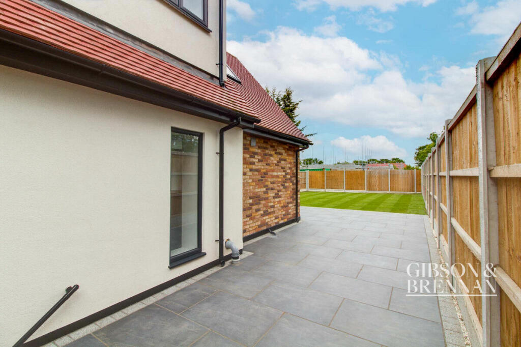 Additional image 26 of Noak Hill Road, Billericay, CM12