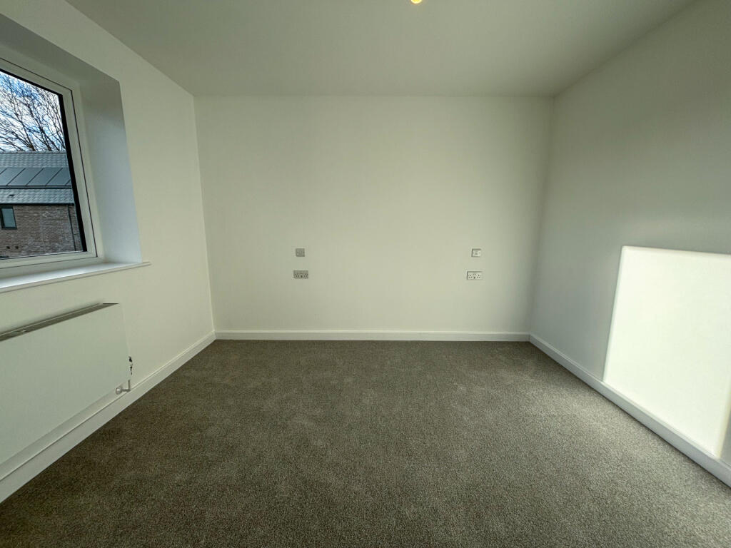 Additional image 21 of Oakview Walk, Harlow, Essex, CM18