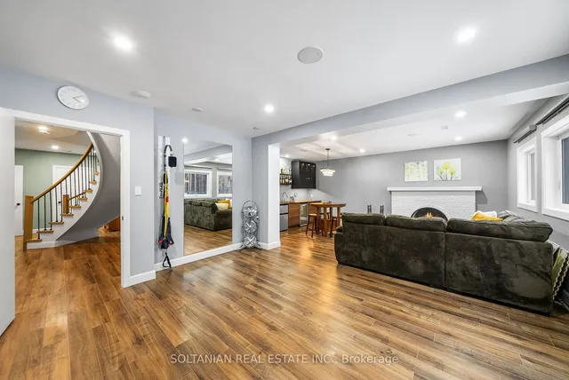 Additional image 9 of 12 Marisa Crt