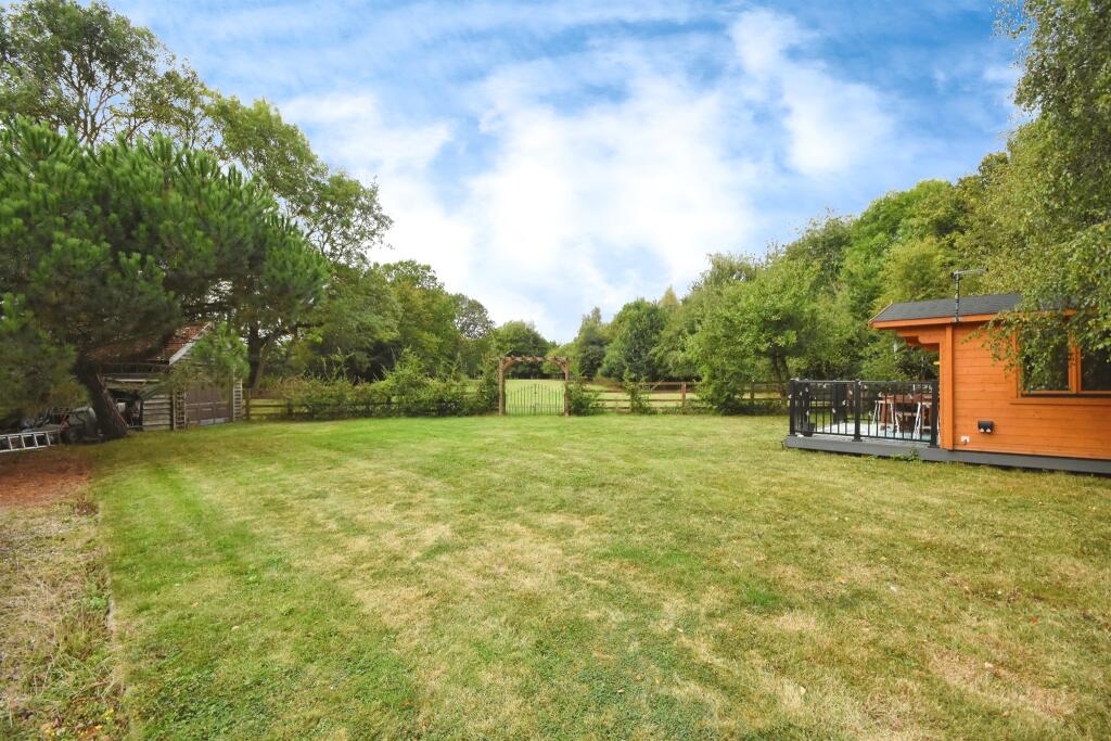 Additional image 15 of Hedingham Road, Gosfield, Halstead