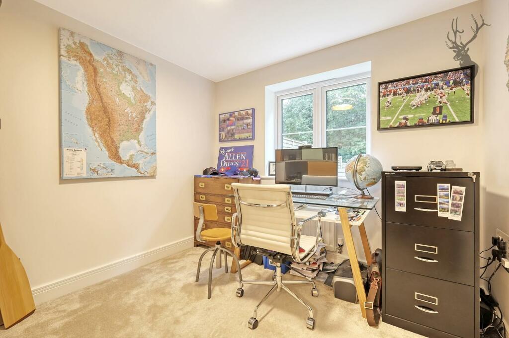 Additional image 20 of Magnolia Crescent, Great Warley, Brentwood
