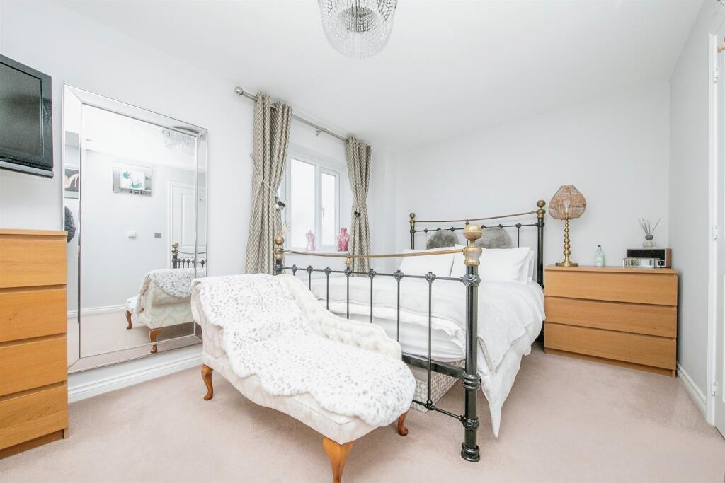 Additional image 12 of Lungley Rise, COLCHESTER