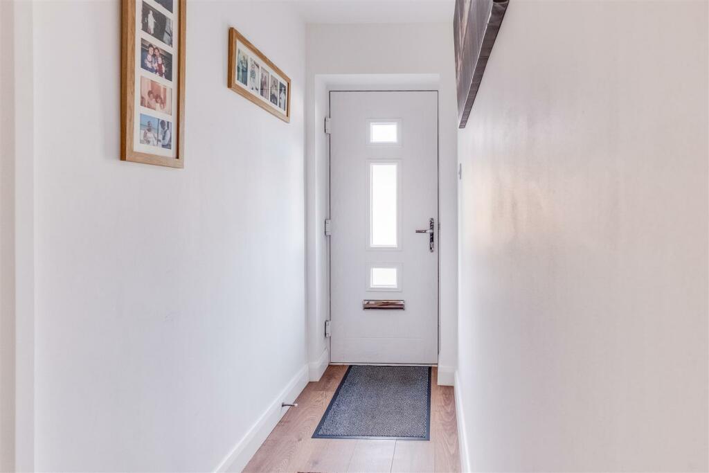 Additional image 28 of Victoria Road, Little Neston