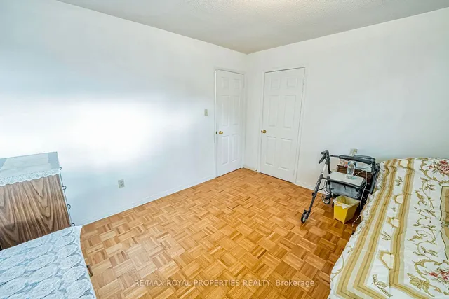 Additional image 25 of 31 Orleans Dr