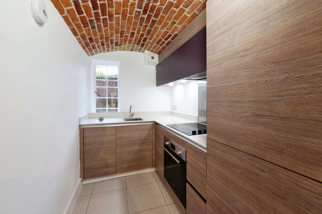 Additional image 4 of The Galleries, Warley, Brentwood, Essex, CM14