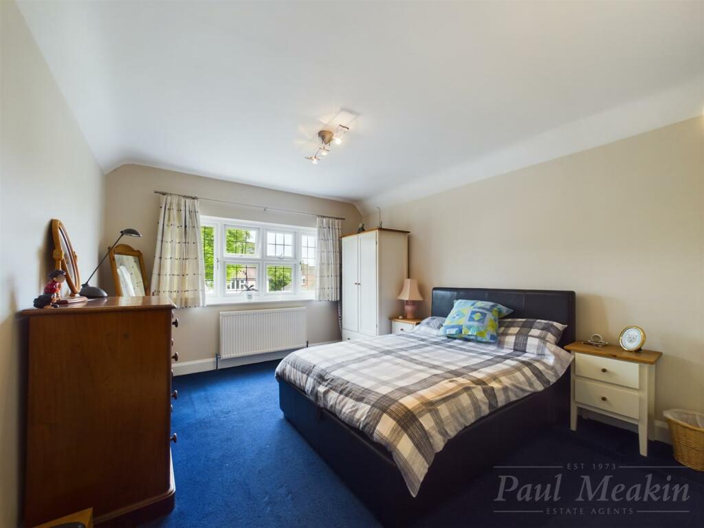 Additional image 11 of Briton Crescent, South Croydon