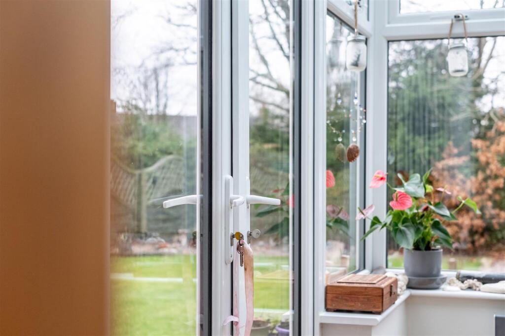 Additional image 11 of The Quillet, Neston