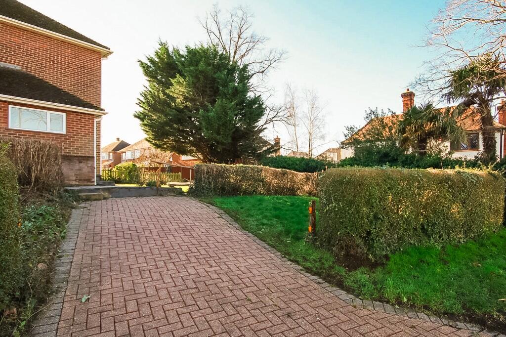 Additional image 9 of Crushes Close, Hutton, Brentwood, Essex, CM13