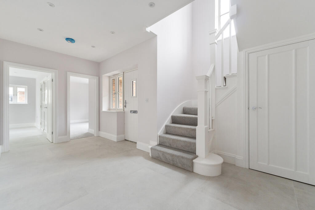 Additional image 2 of Hammond Road, Hatfield Broad Oak, Bishop's Stortford, Essex, CM22