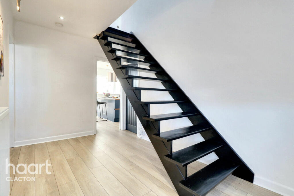 Additional image 10 of Leas Road, Clacton-On-Sea