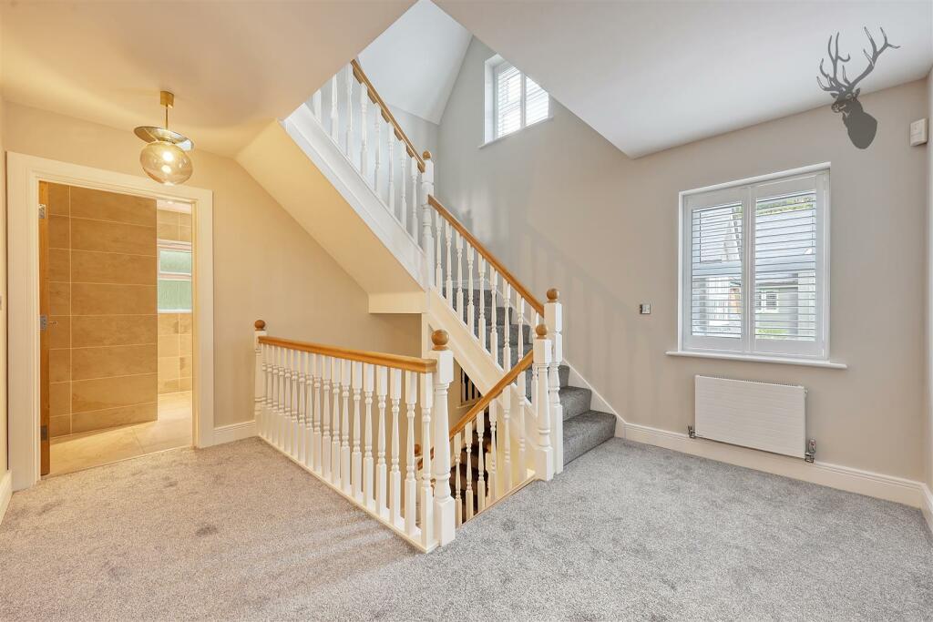 Additional image 13 of Woodside Place, Great Warley, Brentwood