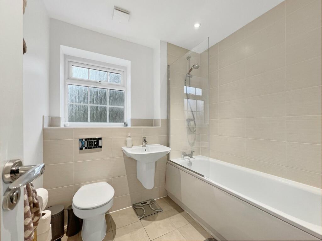 Additional image 14 of Colchester Road, Halstead, CO9