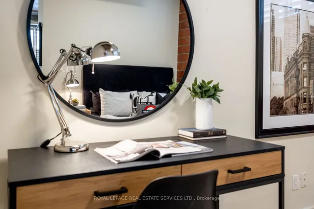 Additional image 20 of 10 Wellesley Pl Unit 101