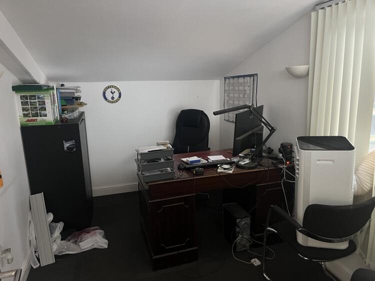 Additional image 5 of CM6