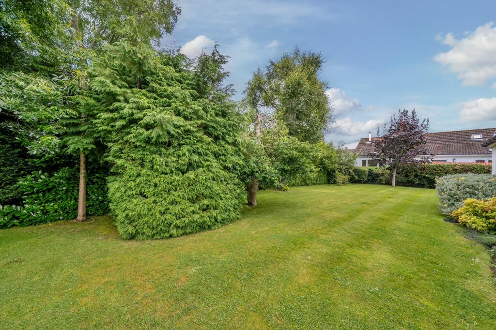 Additional image 11 of Limpsfield Road, Warlingham, CR6