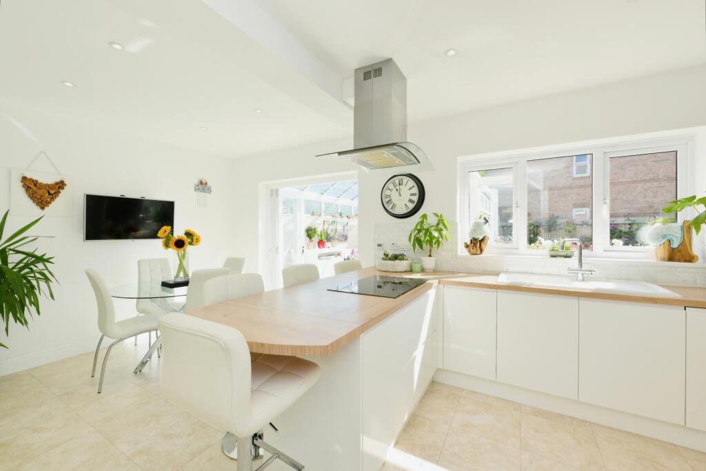 Additional image 4 of Elwood, Harlow, CM17