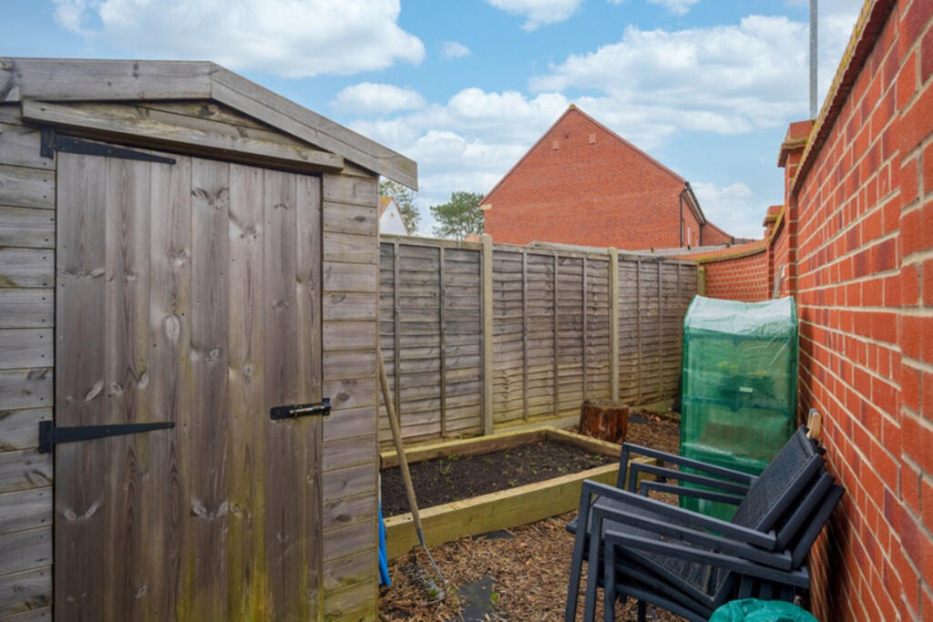 Additional image 21 of Willow Crescent, Colchester, CO4