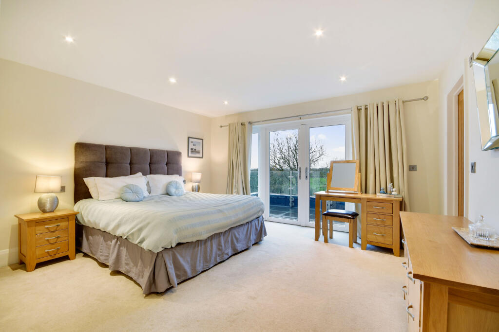 Additional image 16 of Back Road, Writtle